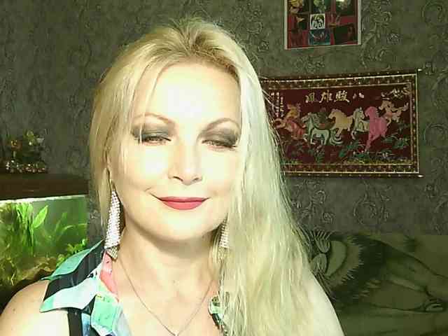 JanessNE webcam