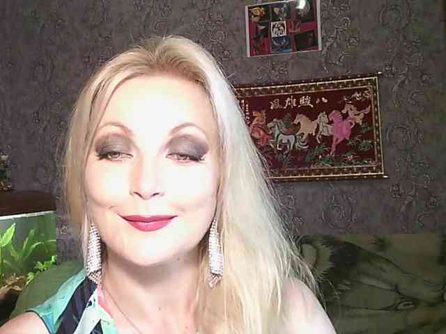 JanessNE webcam