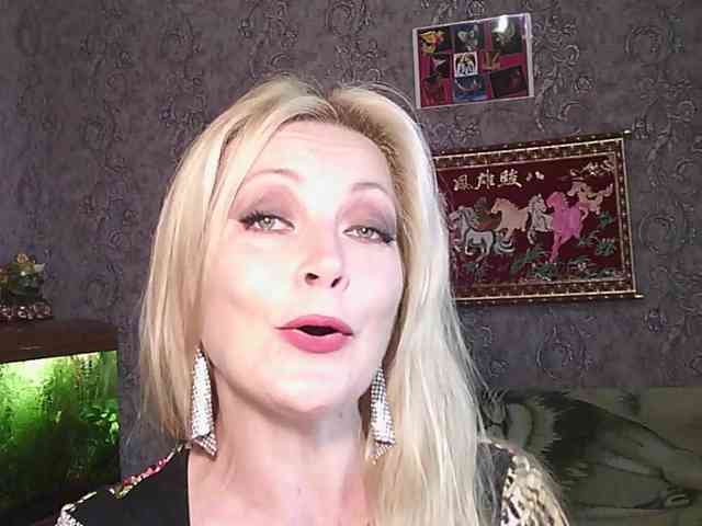 JanessNE webcam