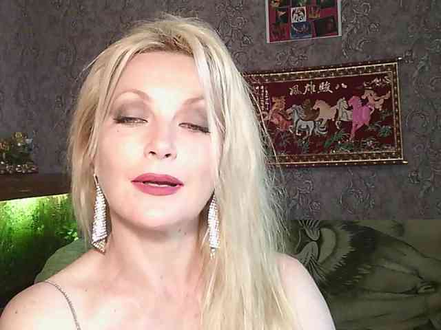 JanessNE webcam