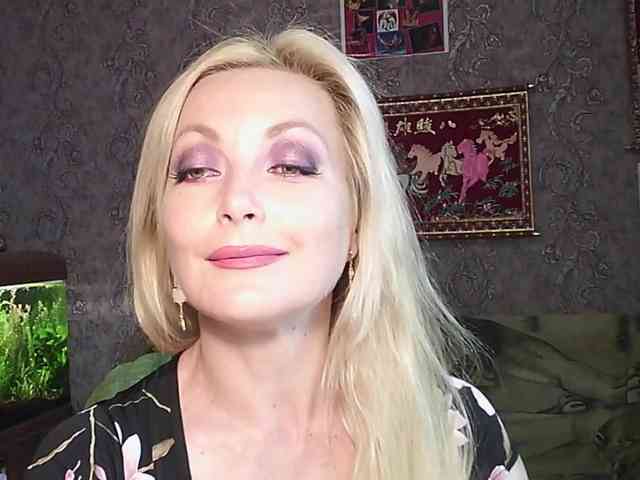 JanessNE webcam