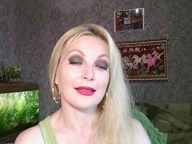 JanessNE webcam
