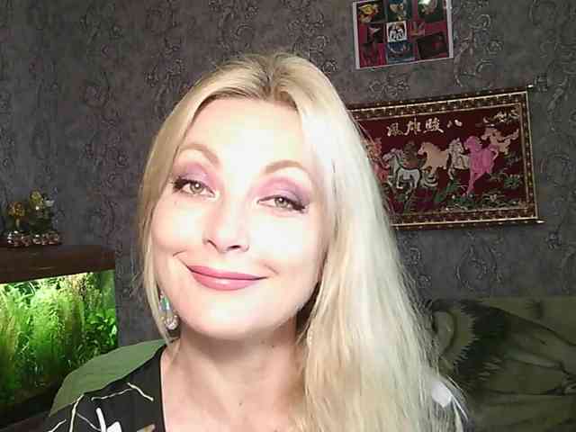 JanessNE webcam