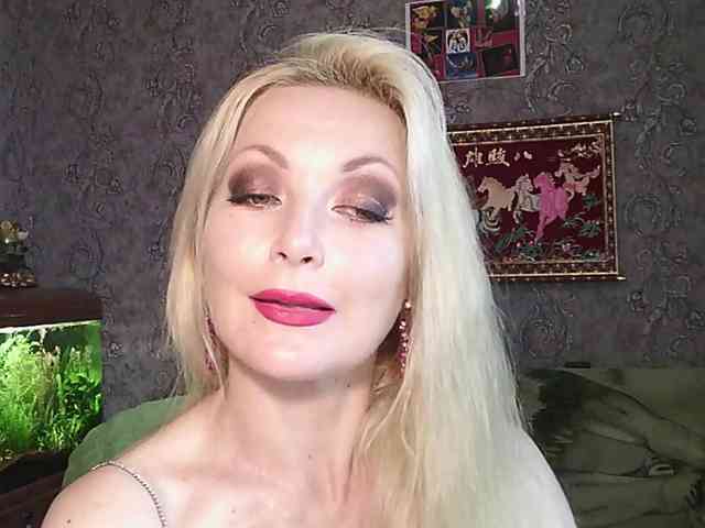 JanessNE webcam