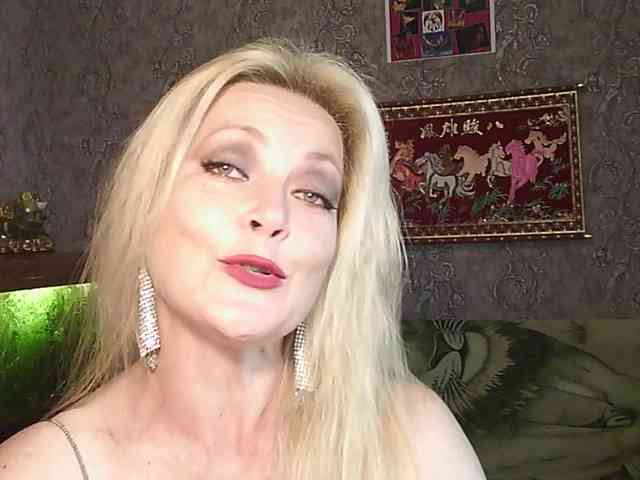 JanessNE webcam