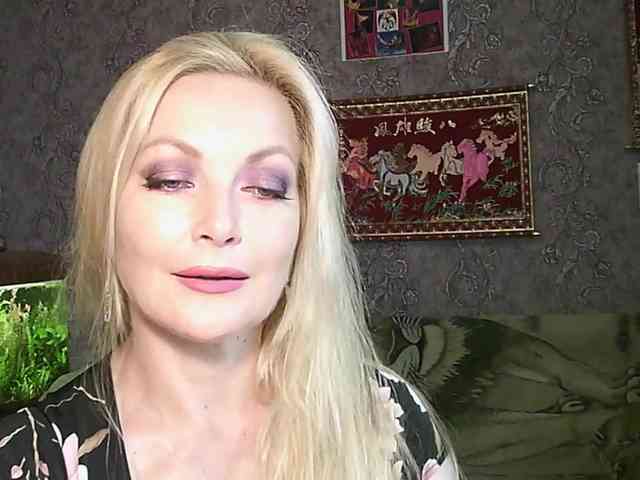 JanessNE webcam