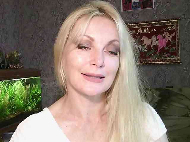 JanessNE webcam
