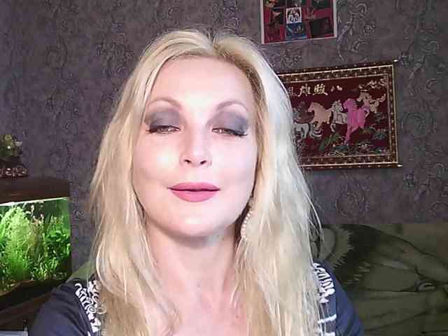 JanessNE webcam