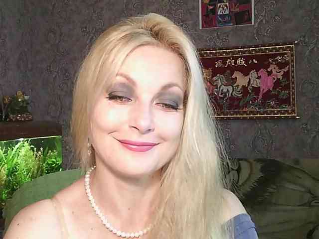 JanessNE webcam