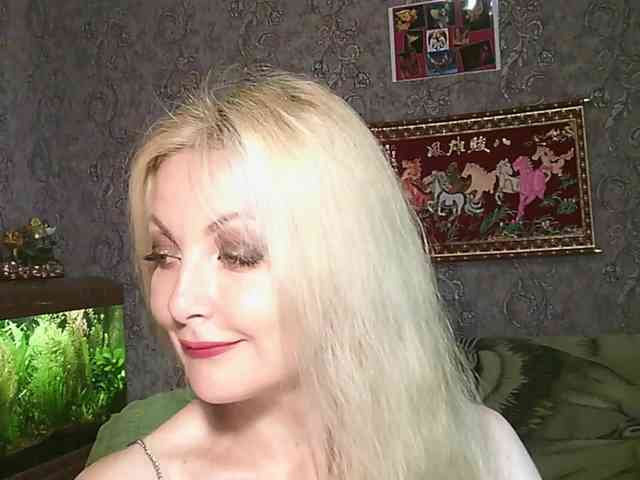 JanessNE webcam
