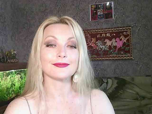 JanessNE webcam