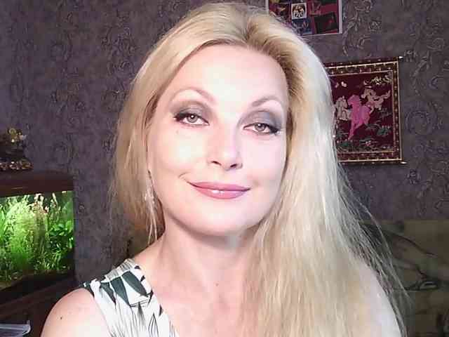 JanessNE webcam