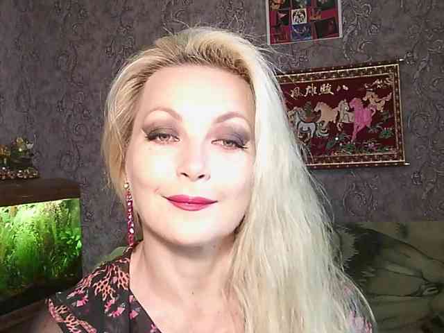 JanessNE webcam