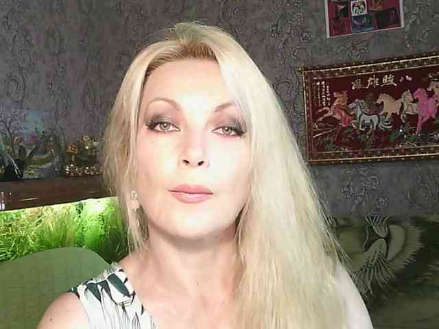 JanessNE webcam