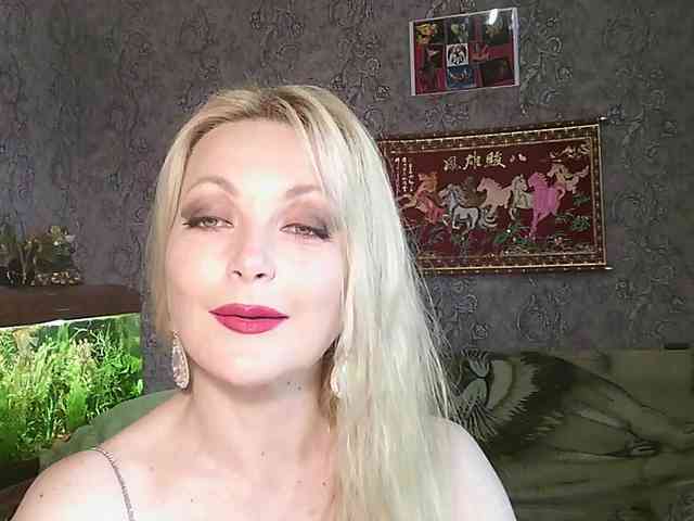JanessNE webcam