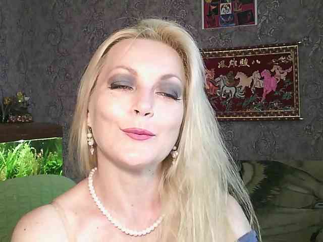 JanessNE webcam