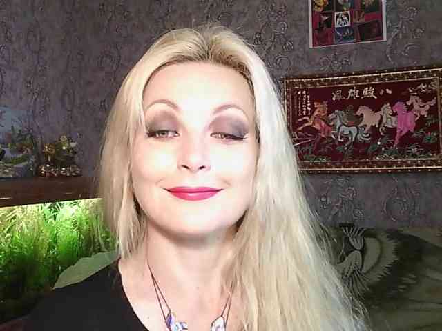 JanessNE webcam
