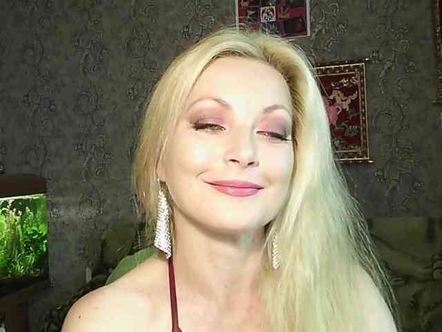 JanessNE webcam