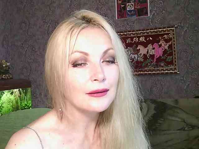 JanessNE webcam
