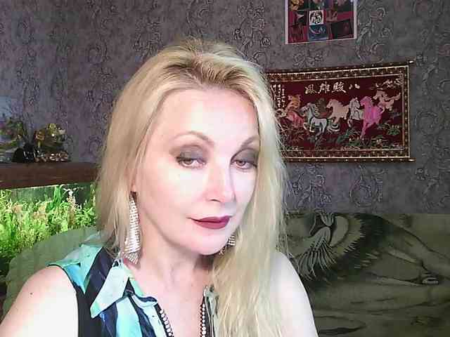 JanessNE webcam
