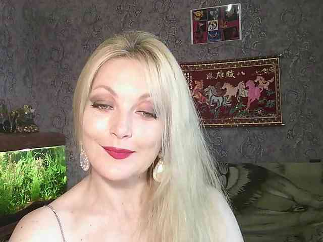 JanessNE webcam