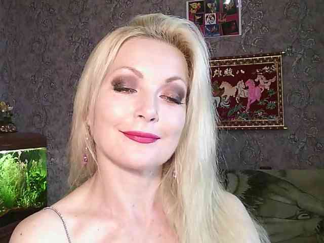 JanessNE webcam