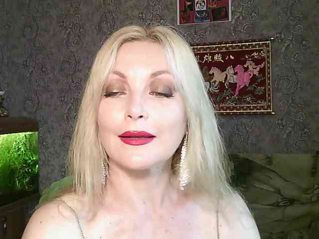 JanessNE webcam