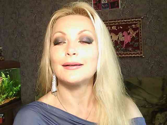 JanessNE webcam
