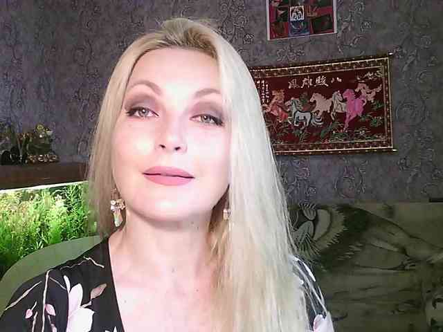 JanessNE webcam
