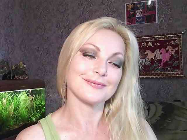JanessNE webcam