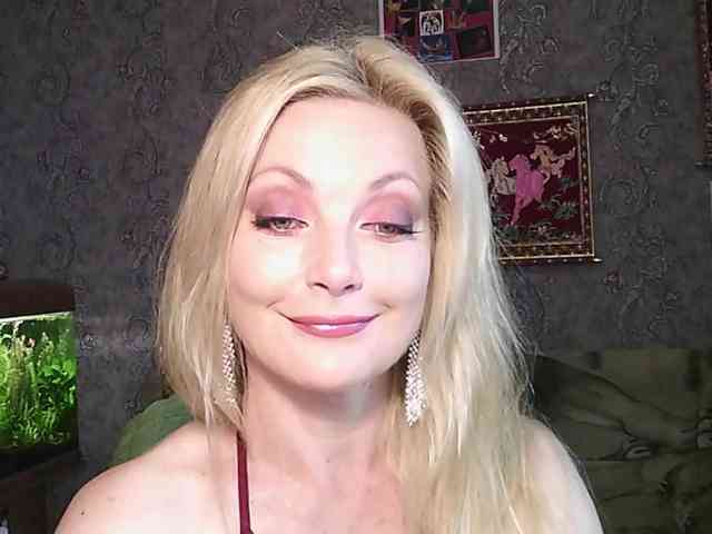JanessNE webcam