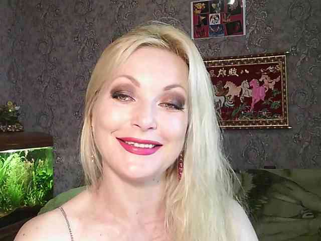 JanessNE webcam