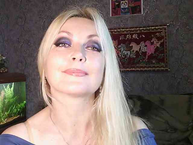 JanessNE webcam