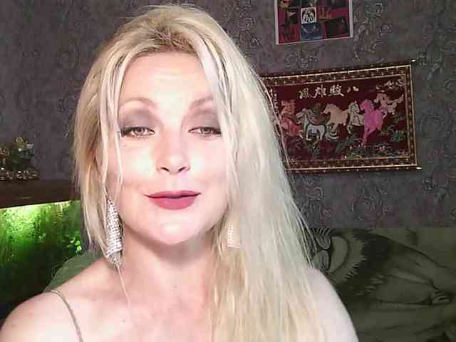 JanessNE webcam