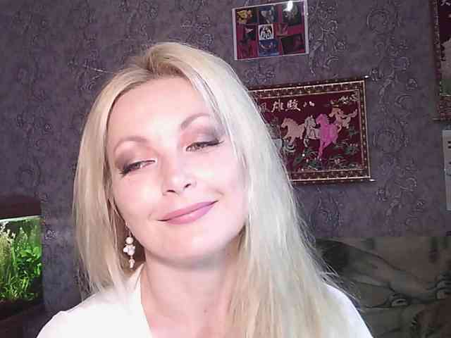 JanessNE webcam