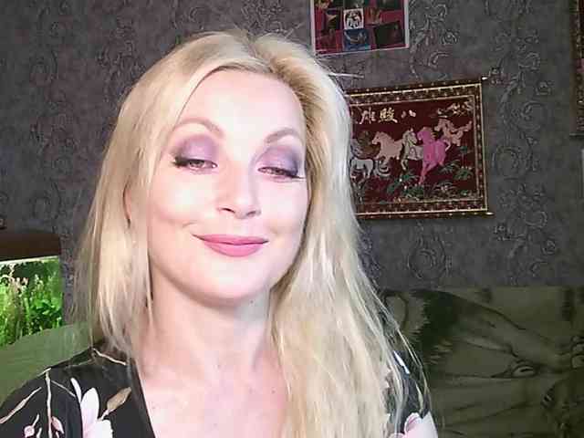 JanessNE webcam