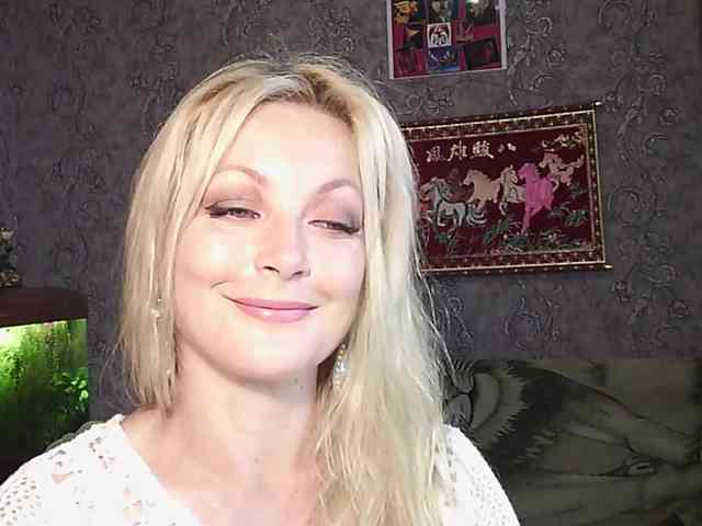 JanessNE webcam