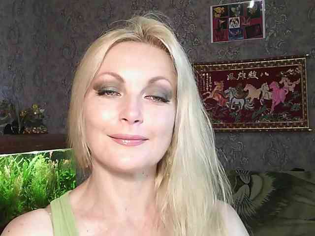JanessNE webcam