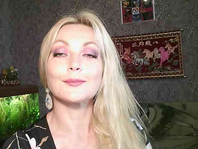 JanessNE webcam