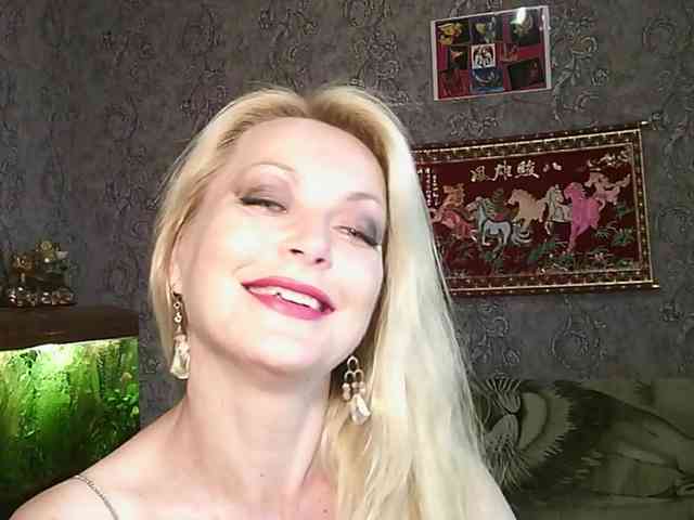 JanessNE webcam