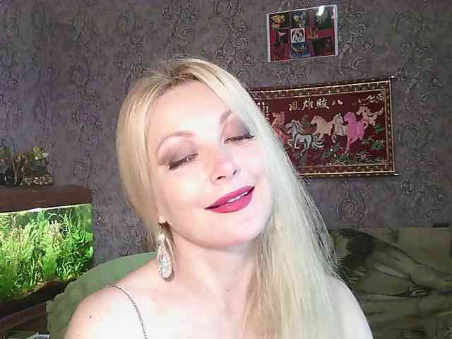 JanessNE webcam
