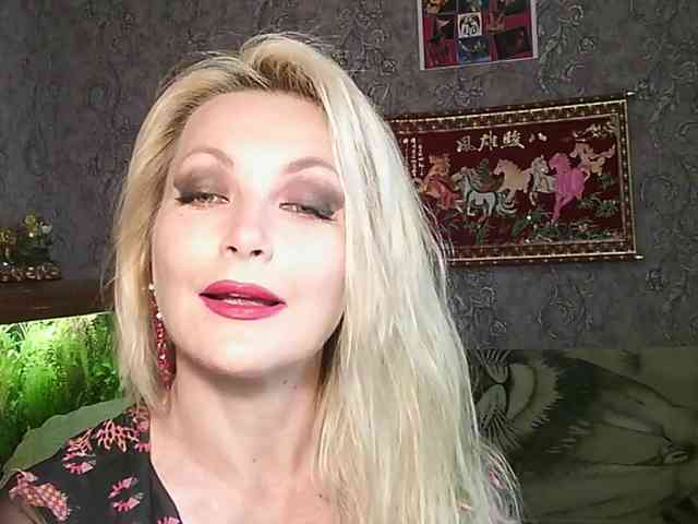 JanessNE webcam
