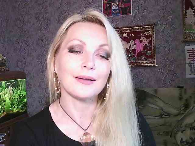 JanessNE webcam
