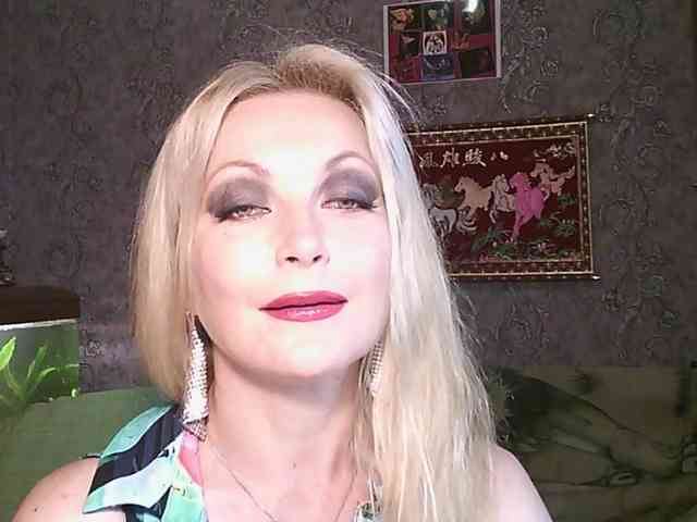 JanessNE webcam