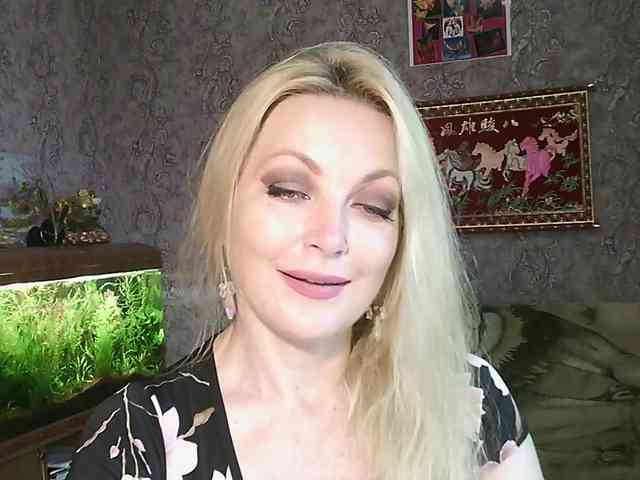 JanessNE webcam