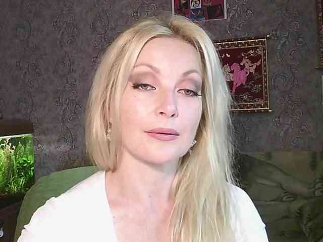 JanessNE webcam