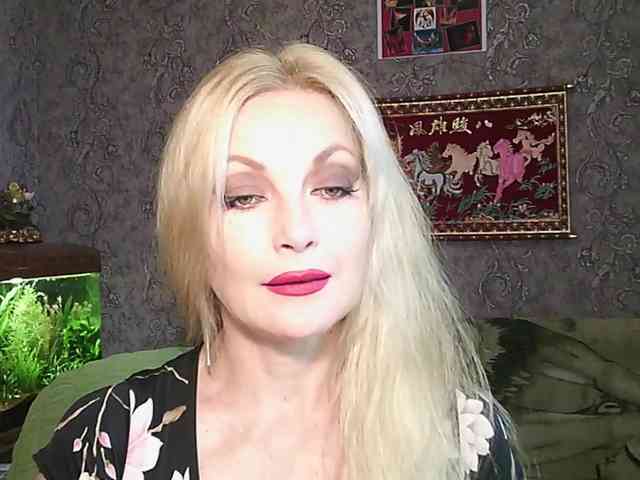 JanessNE webcam