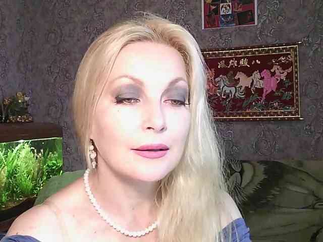 JanessNE webcam