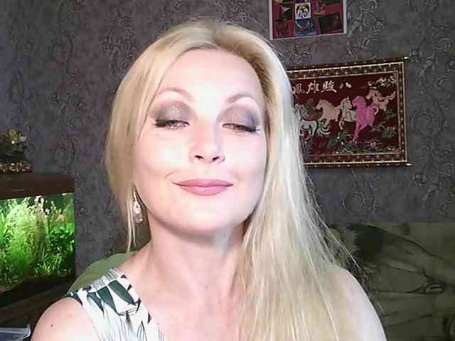 JanessNE webcam