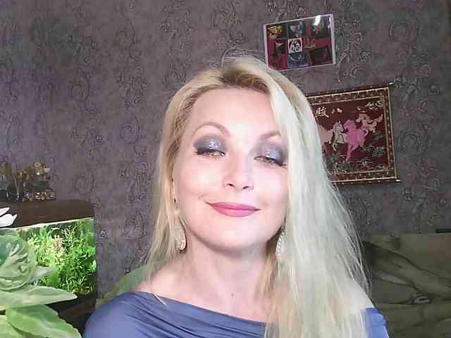 JanessNE webcam